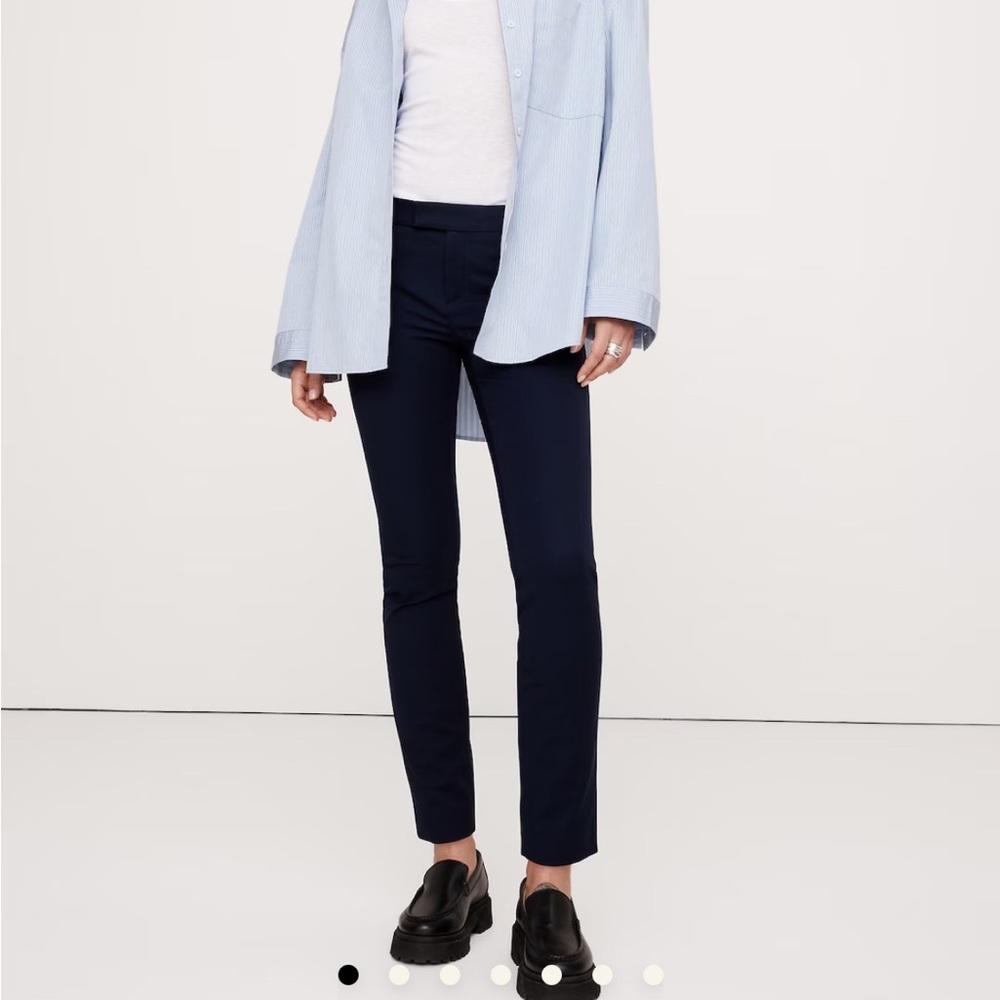 Banana Republic Black Sloan Curvy Chinos Tailored Fit